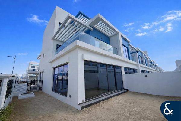 TRUE END CORNER | BEST PRICE | MORTGAGEABLE